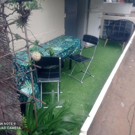 Apartamento Charming And Modern Cave In The Heart Of The Port Niza Exterior foto