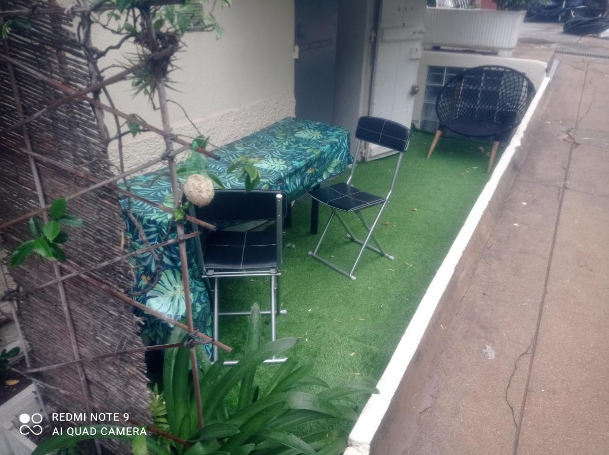 Apartamento Charming And Modern Cave In The Heart Of The Port Niza Exterior foto